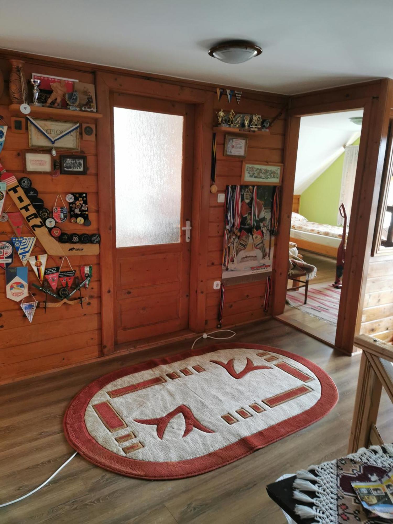 Emilia Vendeghaz Hotel Ciumani Buitenkant foto