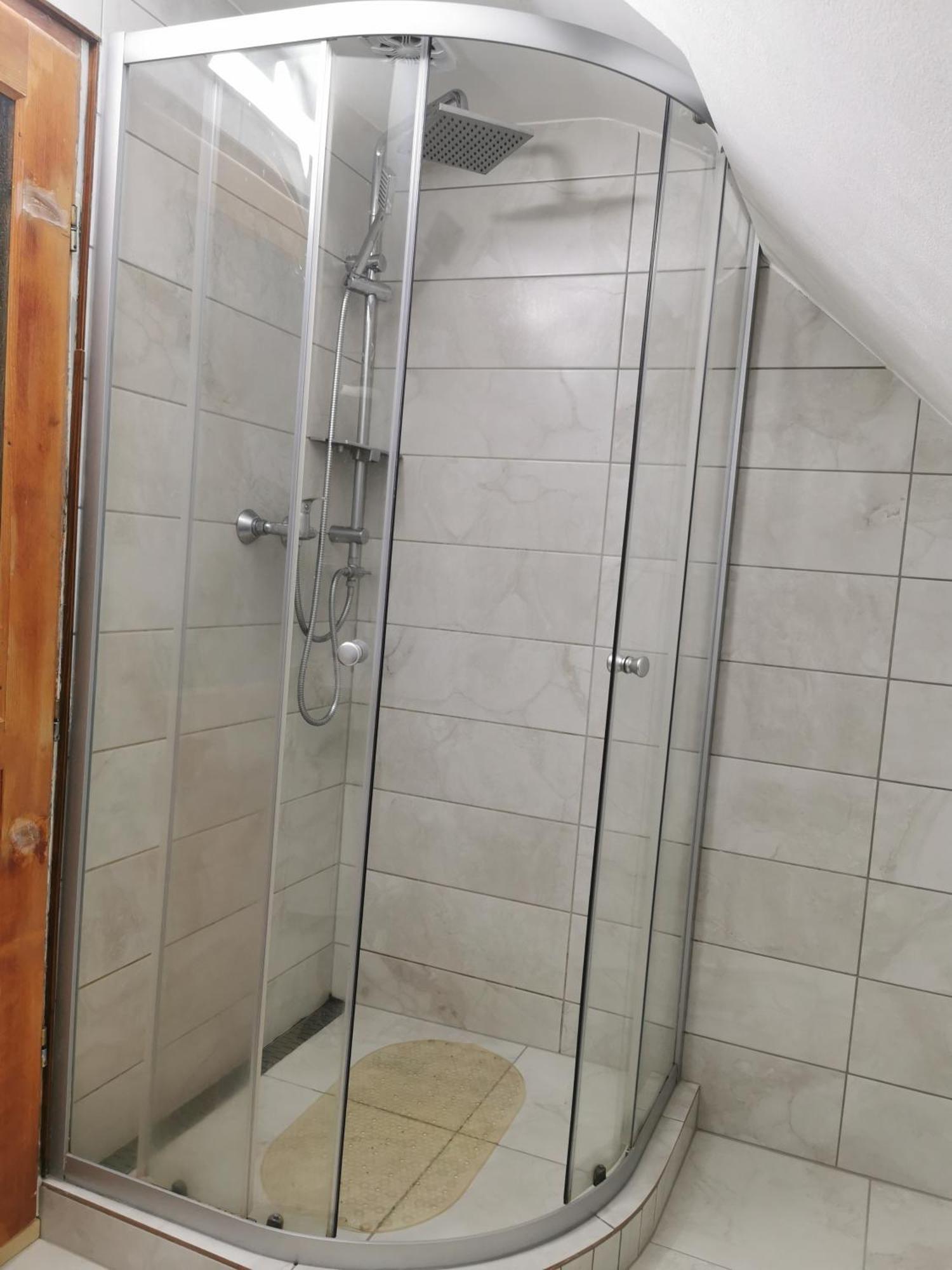 Emilia Vendeghaz Hotel Ciumani Buitenkant foto
